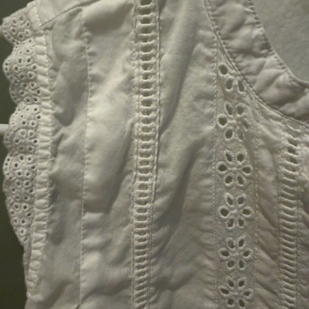 Zara White Sleeveless Eyelet Blouse - Picture 3 of 3